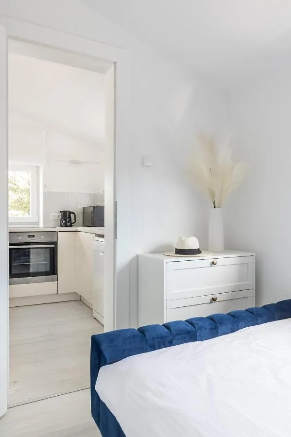 Apartment In Arbanija With Sea View, Terrace, Air Conditioning, Wifi 5139-5 트로기르